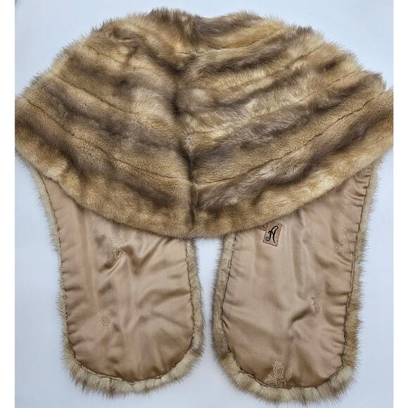 Vintage Binder's Fine Furs St Louis Women's Real Fur Stole/Cape - Picture 7 of 7